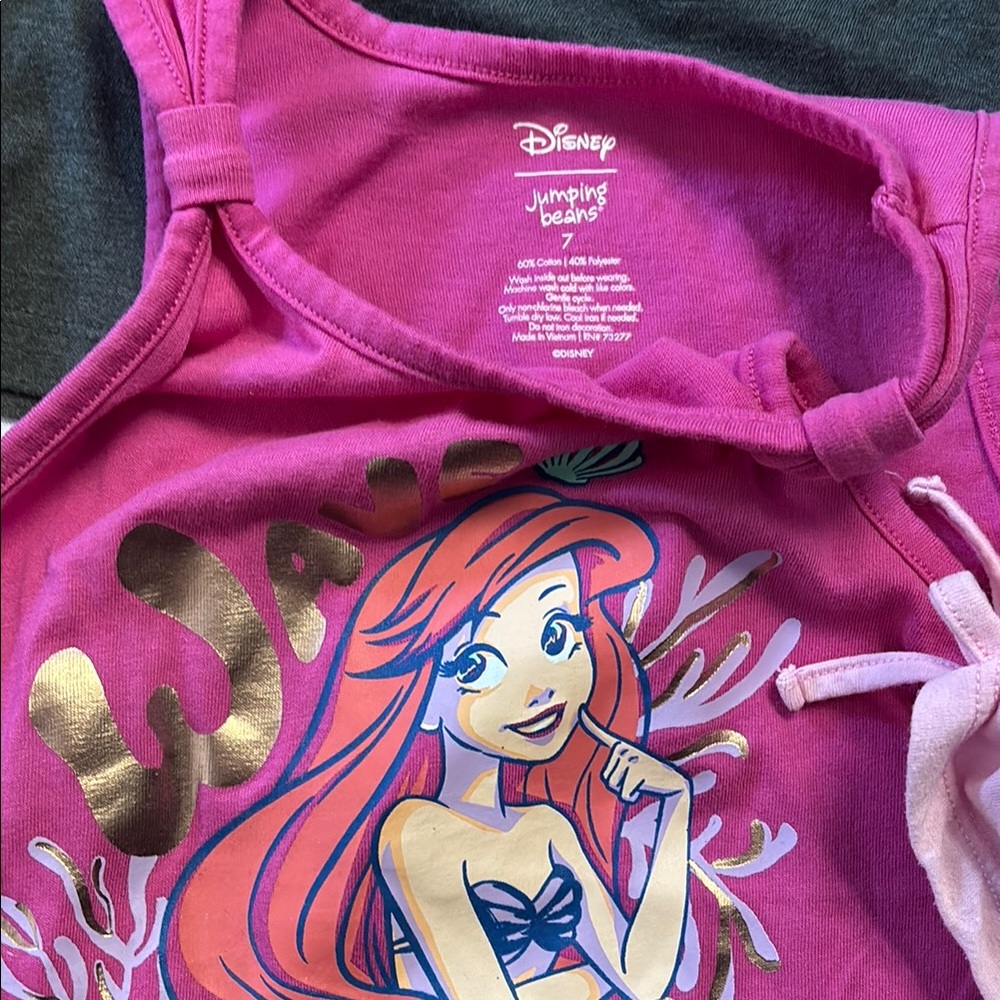 Disney trip bundle!! - Picture 2 of 6